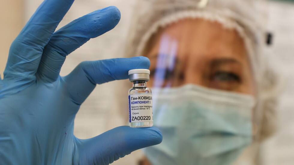 كم ستكلف حملة التلقيح العام ضد كورونا الميزانية الروسية؟