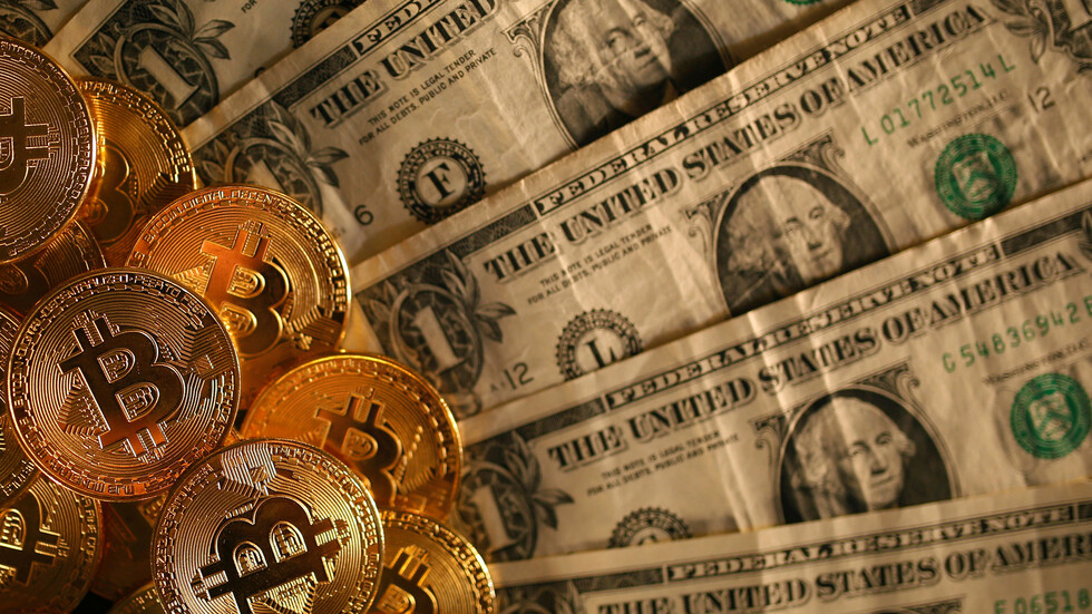 عملة "البيتكوين" تحطم مستويات تاريخية