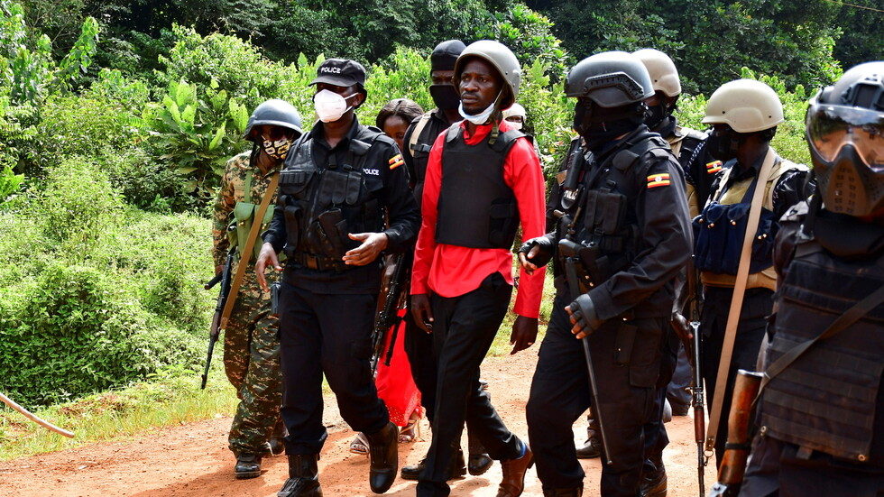 الشرطة الأوغندية تعتقل مرشح الرئاسة المعارض بوبي واين