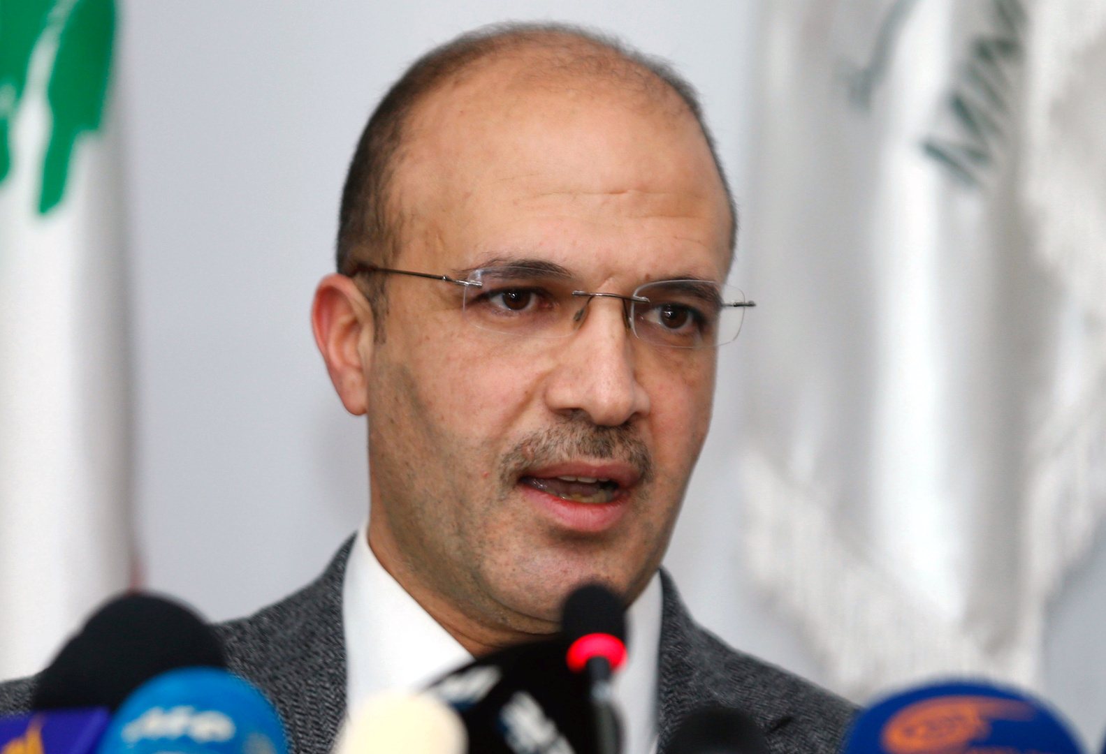 وزير الصحة اللبناني يحذر: حالات كورونا ترتفع وأسرة المستشفيات لن تكفي