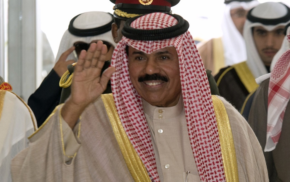 أمير الكويت يعرب عن سعادته بإحراز تقدم نحو حل الأزمة الخليجية