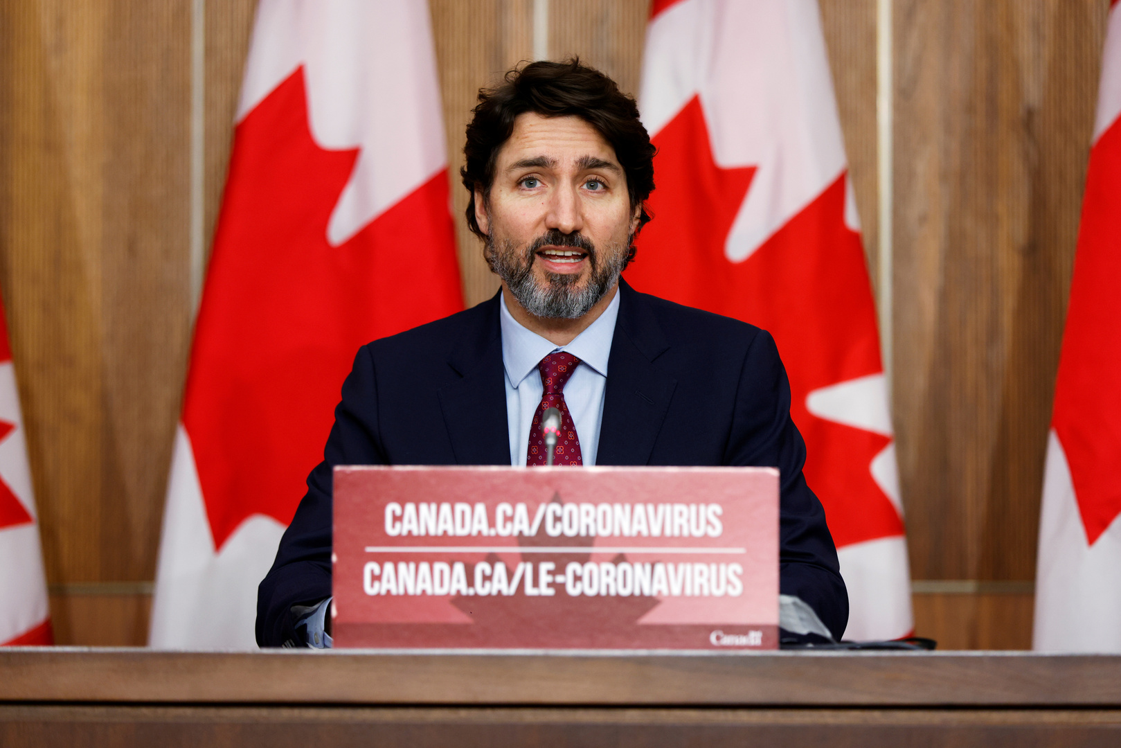 كندا تلوح بفرض عقوبات على الصين