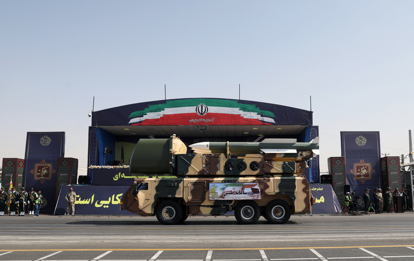 الجيش الإيراني: نحن على علم بكافة تحركات دول الجوار ونراقبها لحظة بلحظة