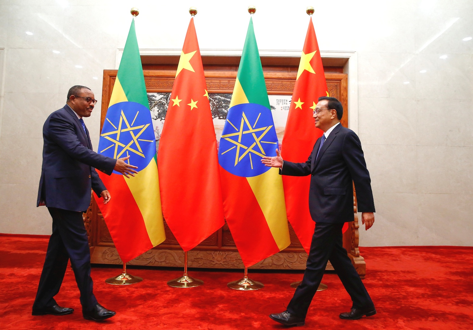 رئيسا الوزراء السابقان لإثيوبيا والصين في 2017.