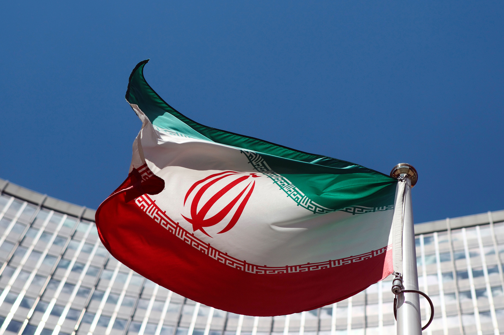 إيران تعلن كشفها طرف خيط في اغتيال العالم فخري زادة