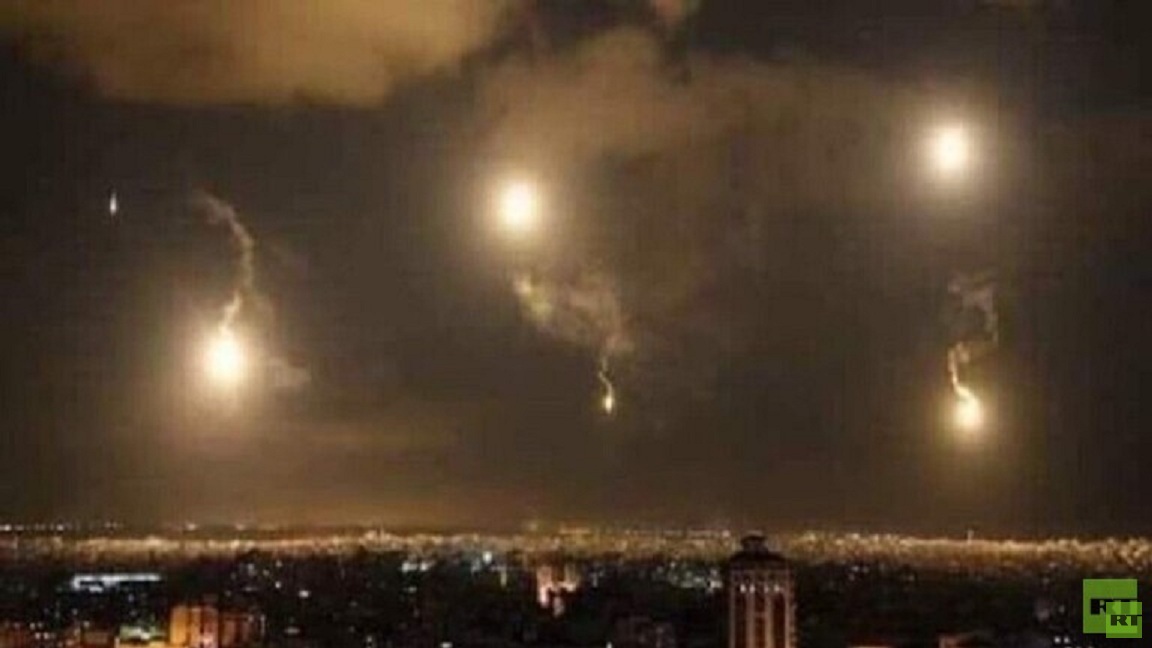 المرصد السوري: مقتل 9 أشخاص في قصف إسرائيلي استهدف قوات إيرانية بريف حماة