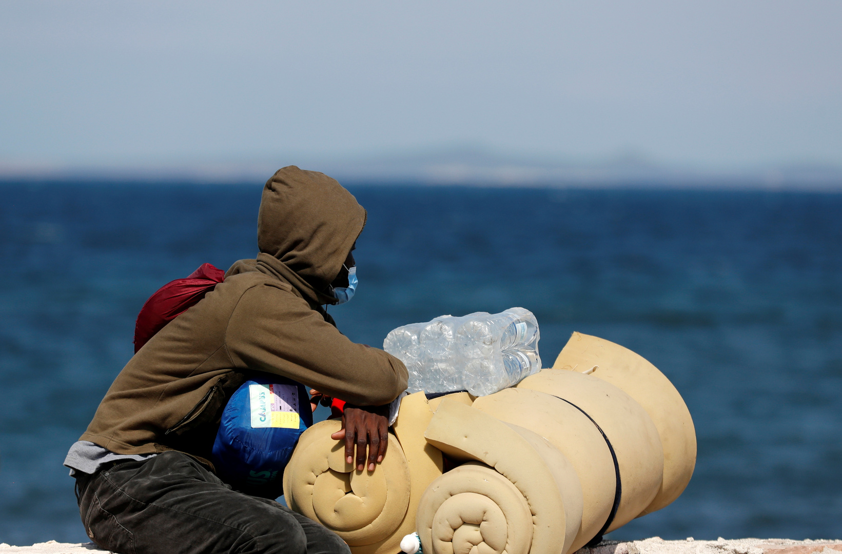 خفر السواحل التركي ينقذ 60 مهاجرا