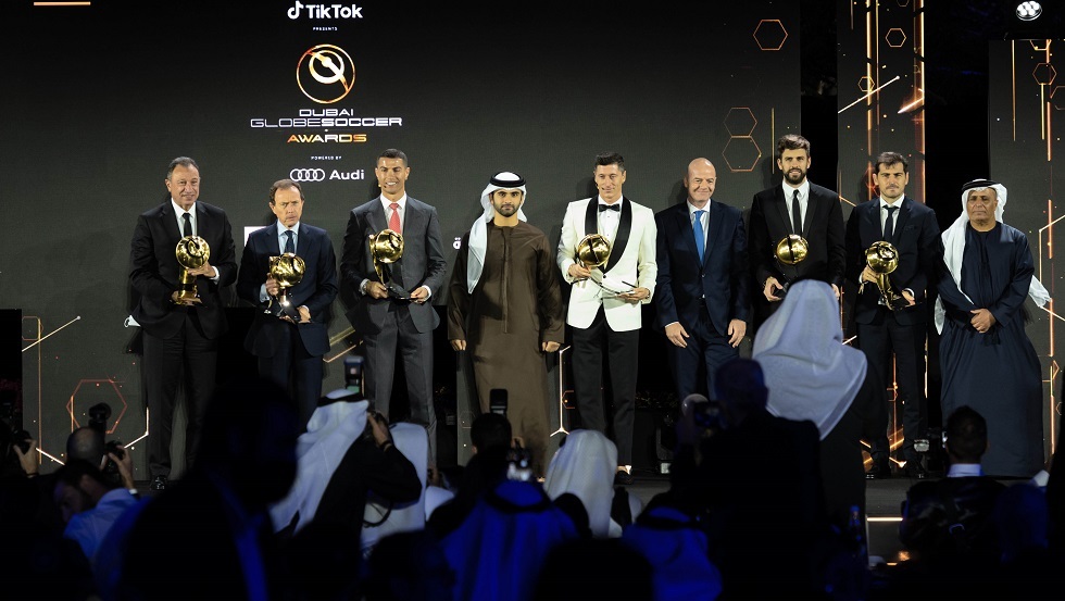 فريق عربي ضمن قائمة الفائزين بجوائز 