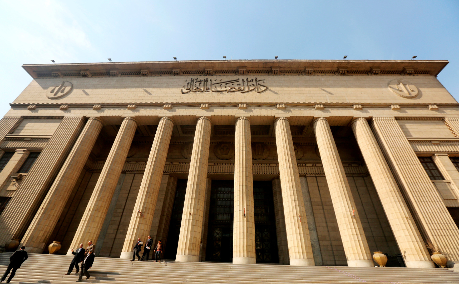 مصر..محكمة جنايات القاهرة تنظر في إعادة محاكمة وزير المالية السابق