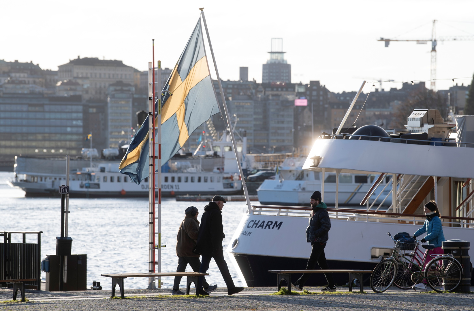 السويد تسجل 32485 إصابة و205 وفيات جديدة بكورونا منذ 23 ديسمبر