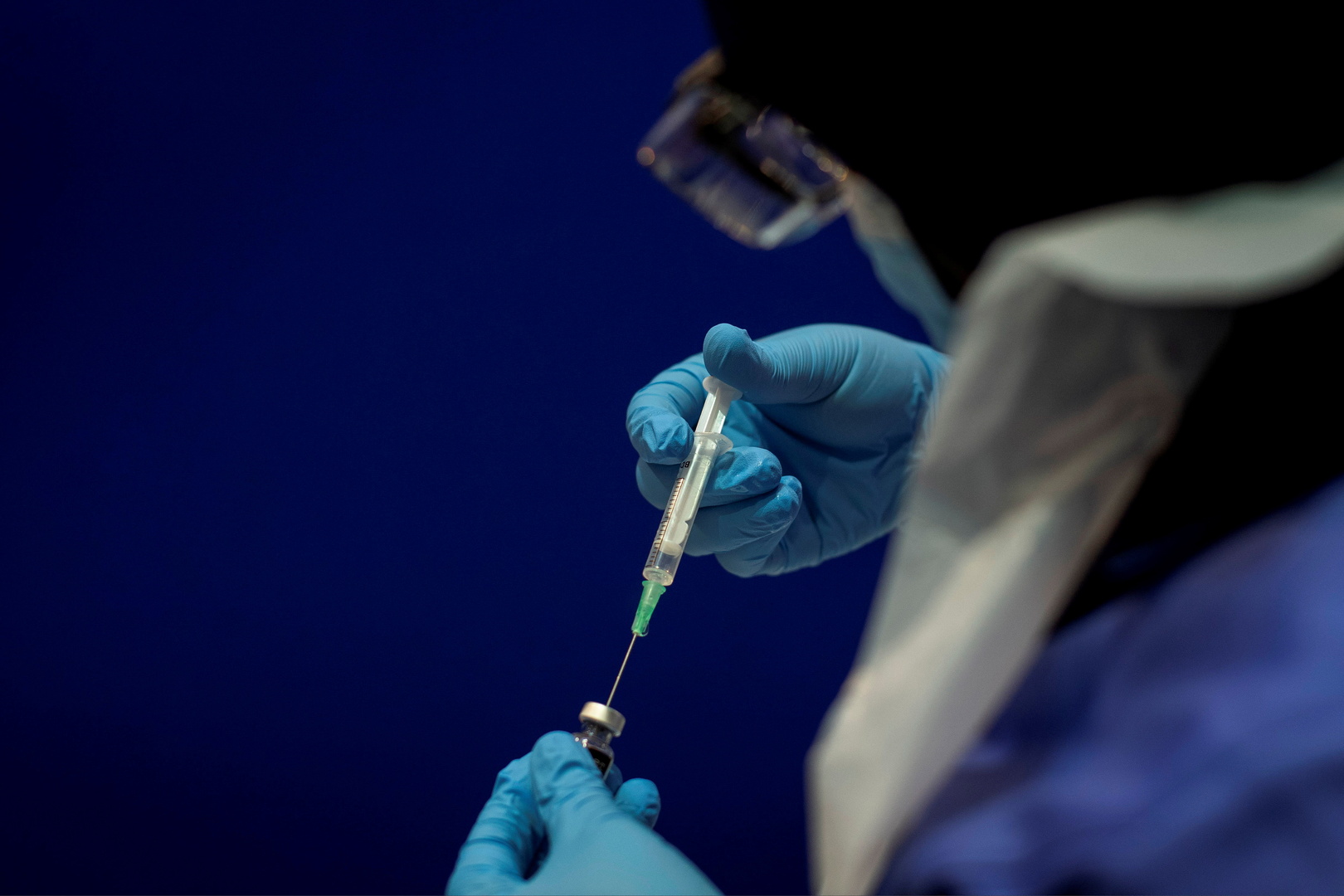 المراكز الأمريكية: تطعيم 2.5 مليون شخص بالجرعة الأولى من لقاحات كورونا