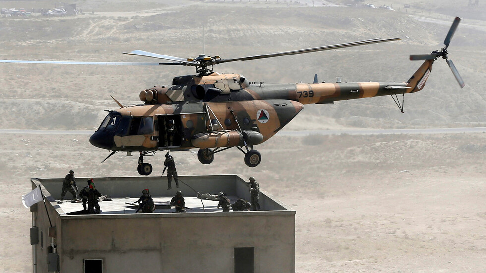 القوات الأفغانية تعلن قتلها 60 من مقاتلي "طالبان" والحركة تشكك