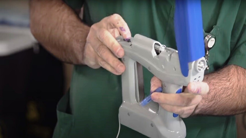 اختراق علمي.. "مسدس طبي" يولد جلدا بديلا