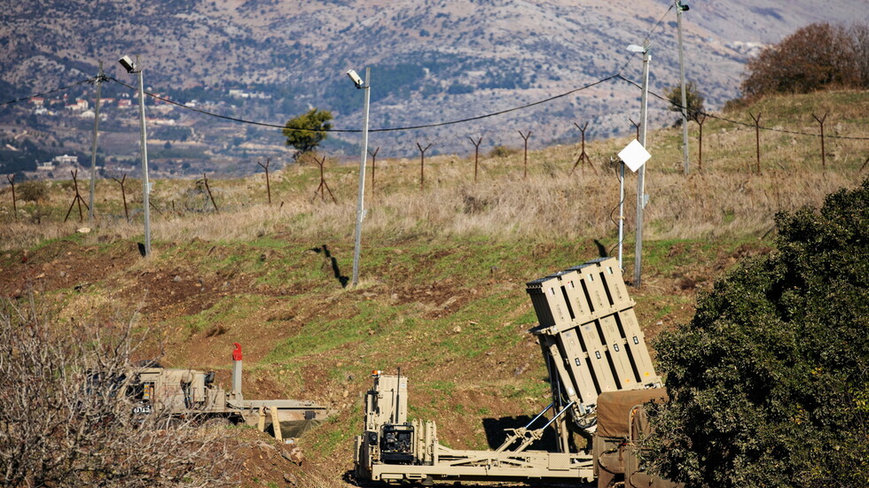 إسرائيل تعزز قبتها الحديدية في إيلات تحسبا لأي تهديد حوثي