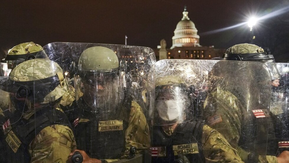 أول استقالة من مجلس الوزراء الأمريكي بعد حادثة اقتحام الكابيتول