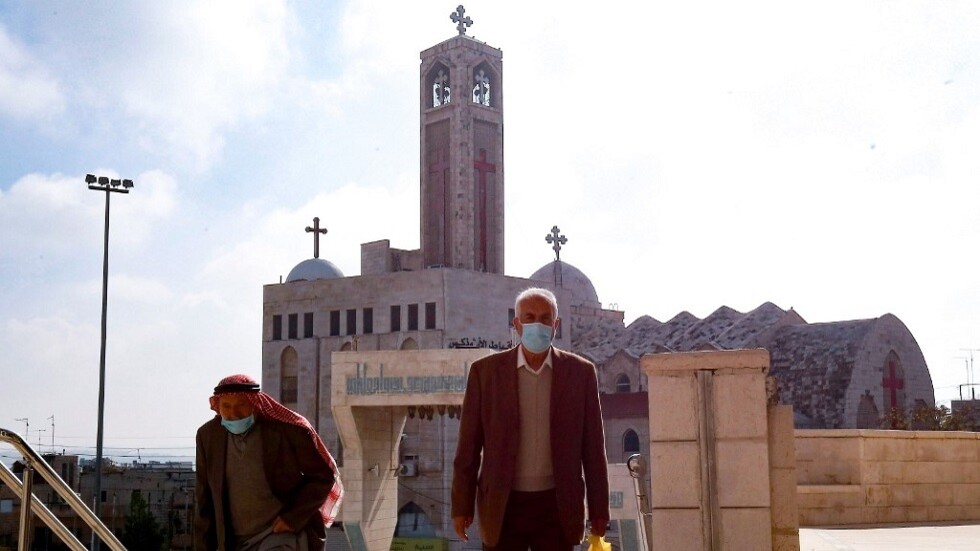 الأردن يعلن انطلاق برنامج التطعيم ضد كورونا يوم الأربعاء