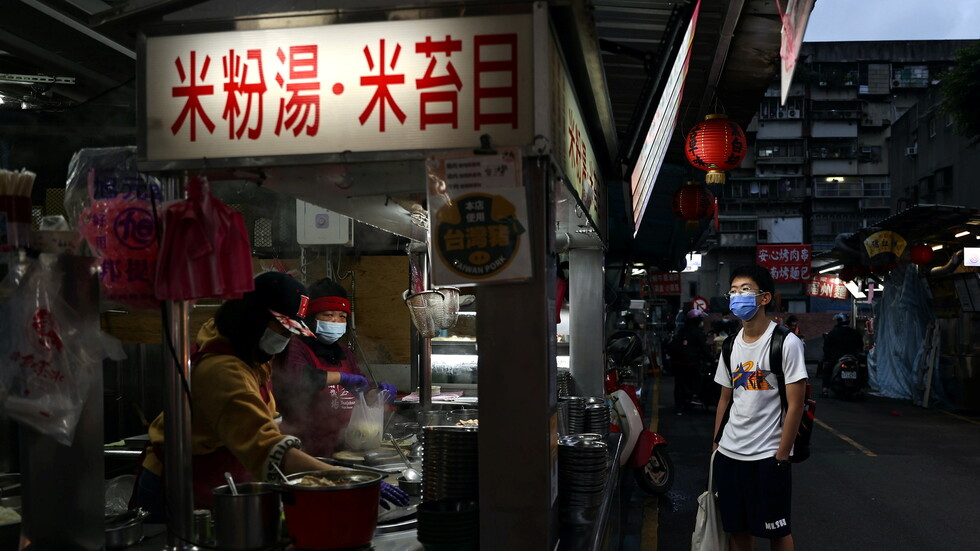 طبيبة روسية تحذر من تناول أطعمة خطيرة في فترة "وباء كورونا" وخلال علاج المصابين