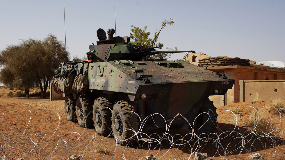 مالي.. مطالبات بفتح تحقيق حول احتمال قصف فرنسي لزفاف أدى لوفاة 20 شخصا