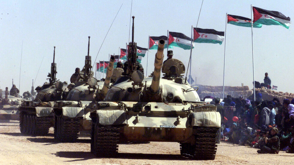 "البوليساريو" تعلن قصفها مواقع مغربية يومي الأحد والاثنين الماضيين