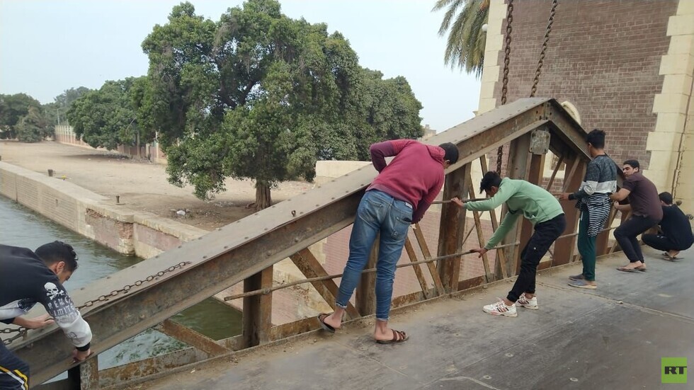 مصر.. بدء أعمال ترميم وصيانة "كوبري محمد علي" الأثري بالقناطر الخيرية (صور)