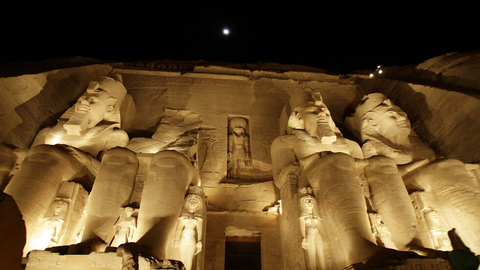 مهمة بناء السد العالي.. وأسرار عملية إنقاذ معبد أبو سنبل