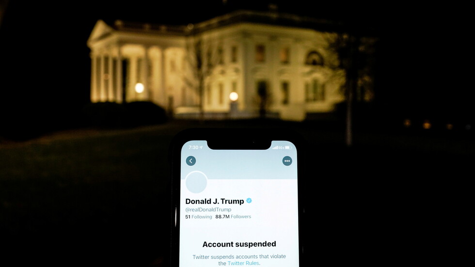 موسكو تتحدث عن "انفجار نووي في الفضاء السيبراني"