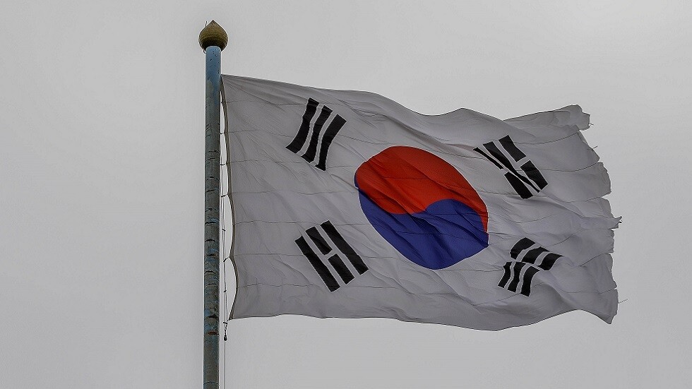 سيارات الإسعاف نقطة خلاف.. طهران ترفض عرضا من كوريا الجنوبية "لم تطرحه أصلا"