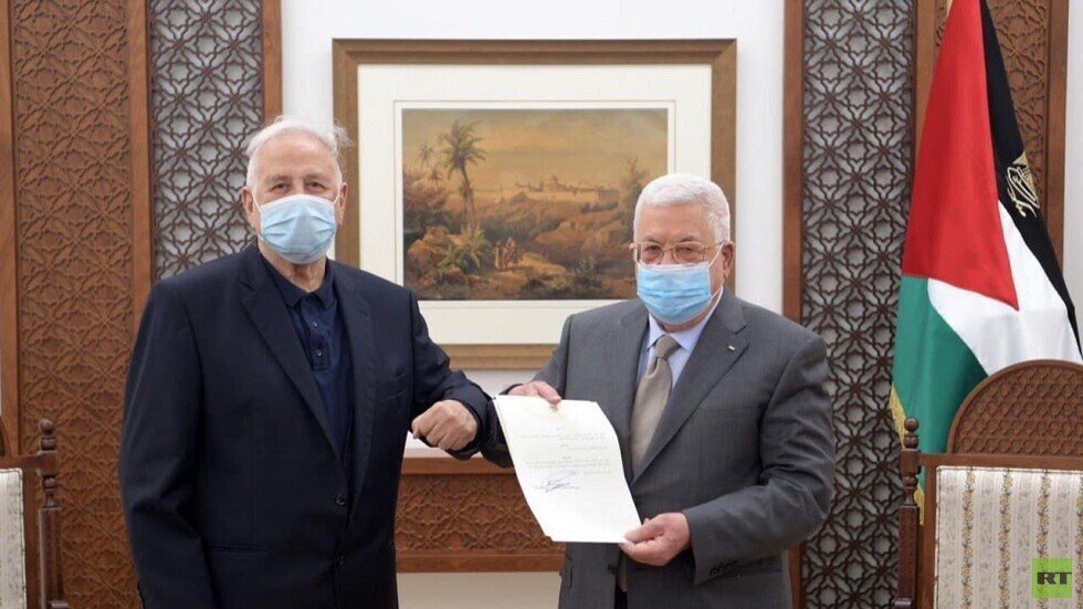 الرئيس الفلسطيني عباس يصدر مرسوما بإجراء الانتخابات التشريعية والرئاسية