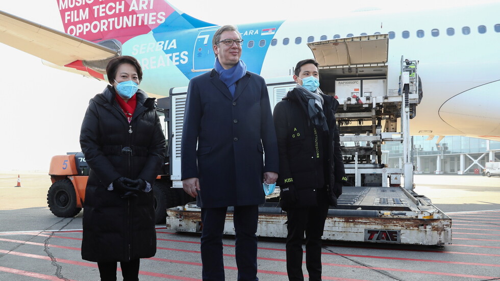 وصول مليون جرعة من اللقاح الصيني المضاد لفيروس كورونا إلى صربيا