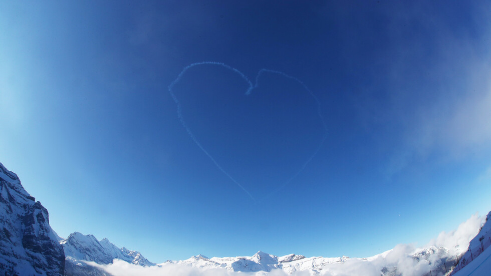 سويسرا.. مصرع شخصين بانهيارات ثلجية في جبال الألب