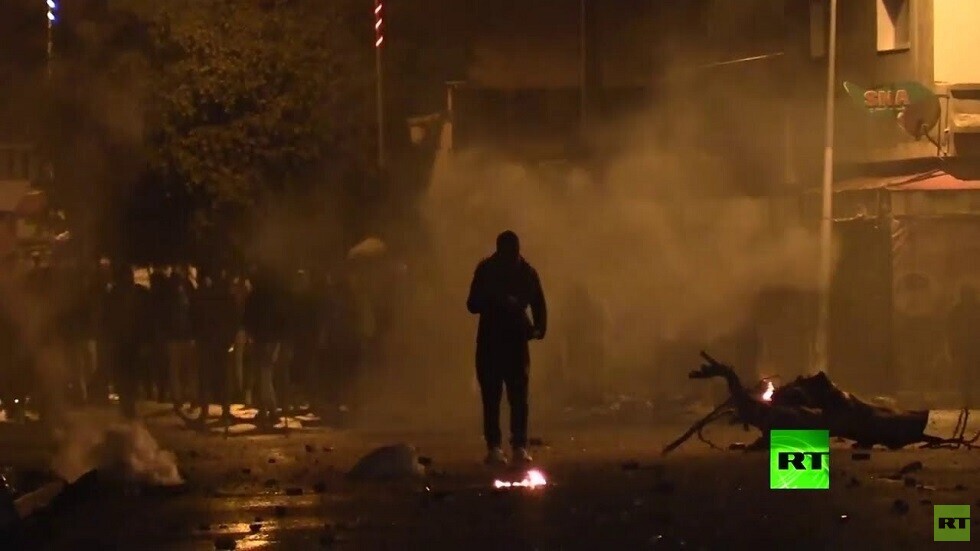 تونس.. اعتقال 242 شخصا بعد أحداث شغب ومواجهات مع الأمن