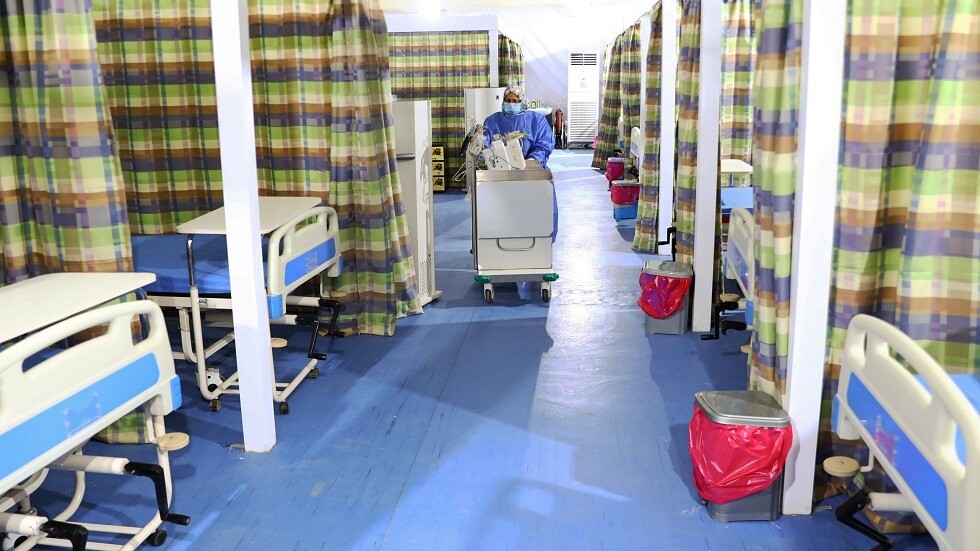 مصر.. 890 إصابة و56 وفاة جديدة بفيروس كورونا