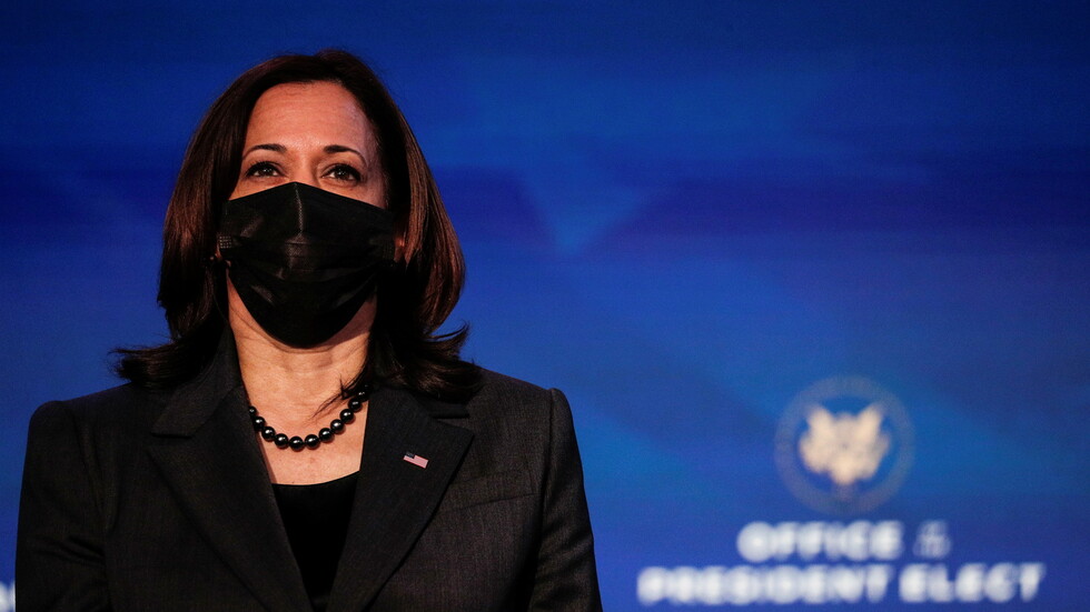 هاريس تستقيل من عضوية الشيوخ قبيل تنصيب بايدن