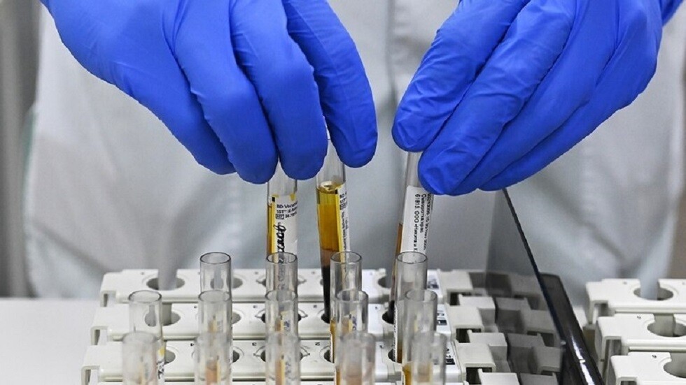 التشيك تسجل أول إصابة بكورونا البريطاني