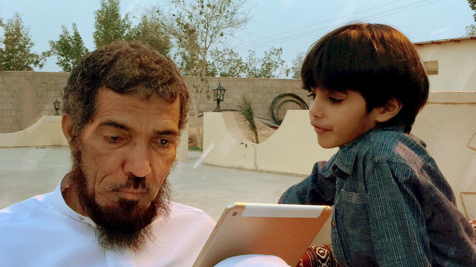 عبد الله العودة: "انتهى حصار قطر ووالدي الذي دعا للمصالحة لم يخرج من السجن"