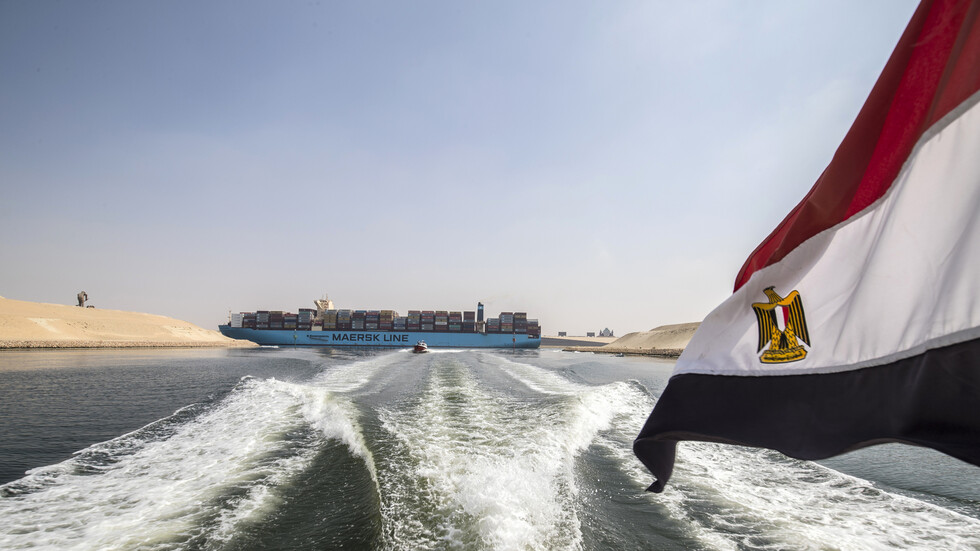 مصر.. الإفراج عن مركب كان محتجزا بالسعودية على متنه 35 صيادا