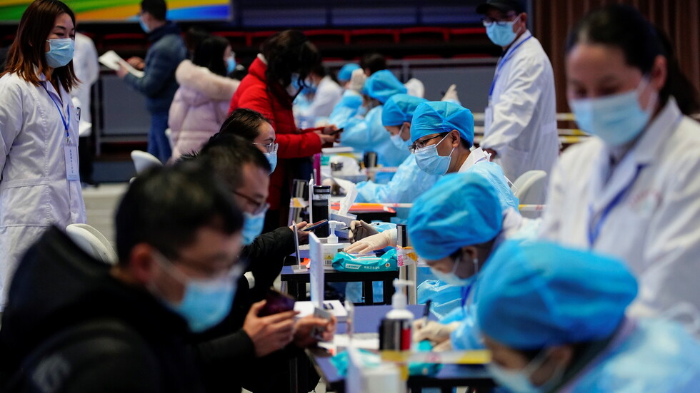 مسؤول صحي صيني: أعطينا أكثر من 15 مليون جرعة من  لقاح كورونا