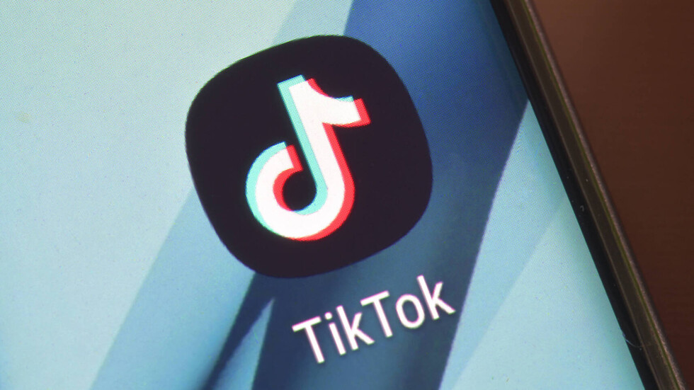 السلطات الروسية تطالب 