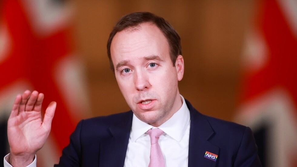 وزير الصحة البريطاني: فعالية لقاحات كورونا قد تنخفض بـ50 بالمئة أمام سلالة جنوب إفريقيا