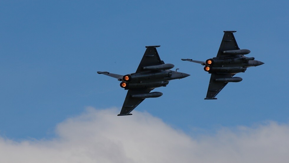 اليونان تشتري مقاتلات رافال الفرنسية