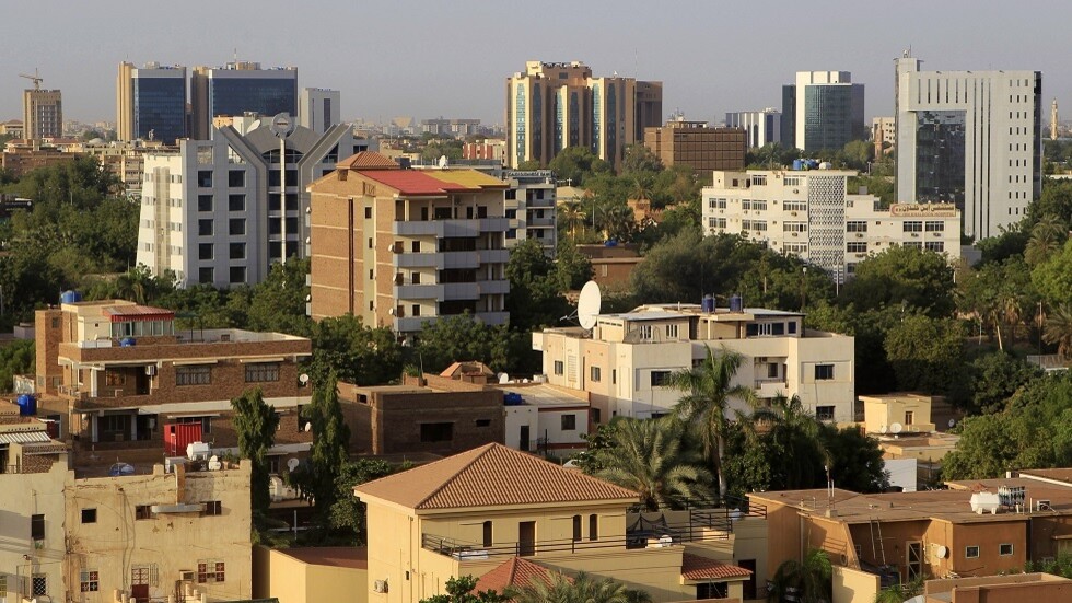 سفير إثيوبيا لدى السودان يغادر جوا بعد منعه من عبور الحدود برا