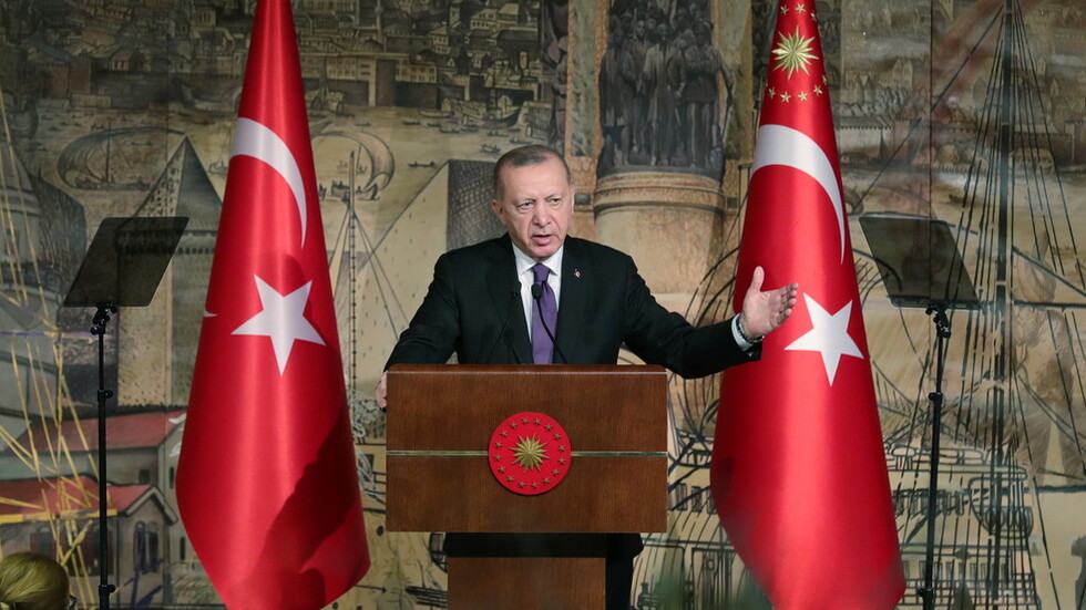 أردوغان: الطائرات المسيرة التركية غيرت الواقع على الأرض في ليبيا وقره باغ