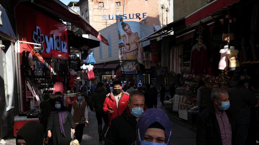 تركيا..144 وفاة و5856 إصابة جديدة بكورونا