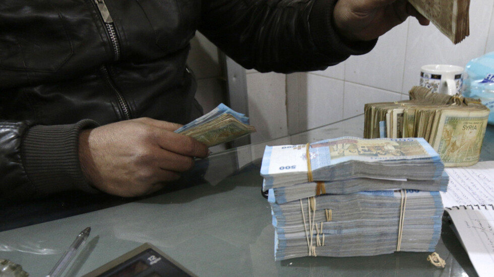 وزير الاقتصاد السوري يجيب.. ما تداعيات طرح الـ5 آلاف على التضخم؟