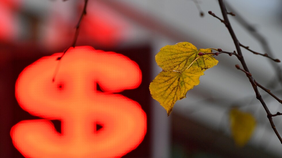 ما هو الوقت المناسب لشراء الدولار؟