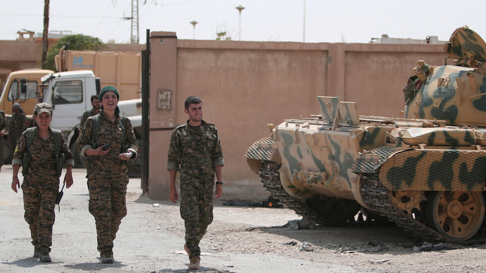 يجرّون روسيا إلى معارك ضد الأكراد في سوريا