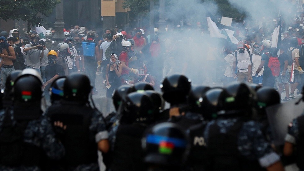 "العفو الدولية" تندد باستخدام لبنان أسلحة فرنسية لقمع تظاهرات سلمية