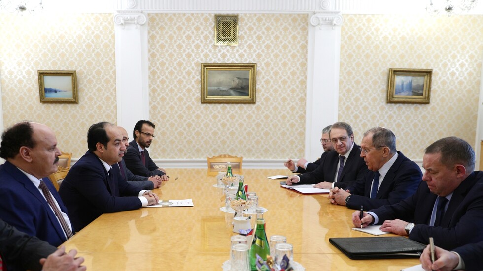 معيتيق من موسكو: اتفقنا على إعادة تفعيل اتفاقيات في مجال الكهرباء والطاقة والصحة والبنية الأساسية