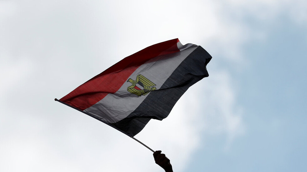 بعد اعترافات 