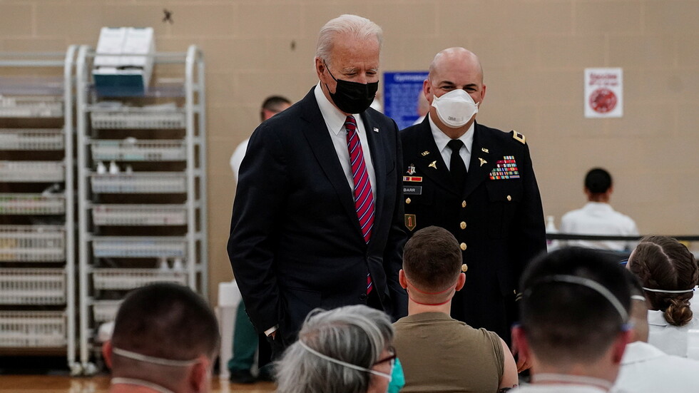 بايدن يزور مركزا طبيا اعتنى بابنه الراحل